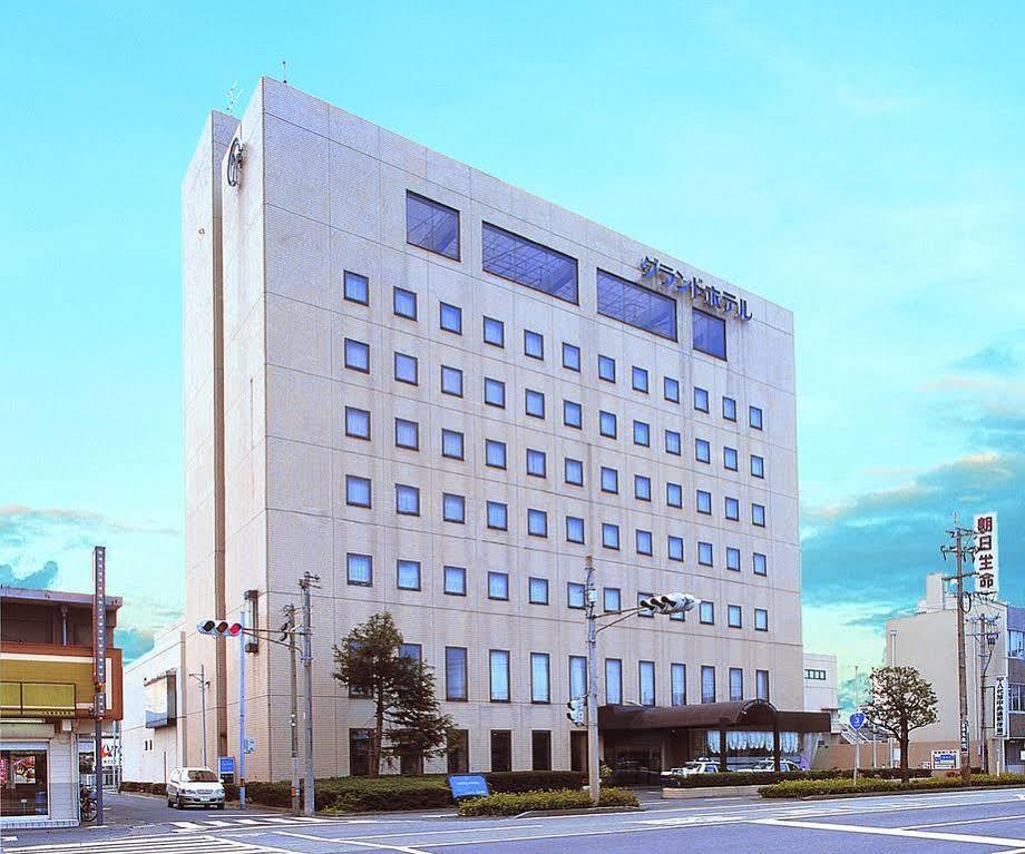 Yatsushiro Grand Hotel Екстериор снимка